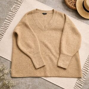 Halogen V-Neck Sweater in Tan